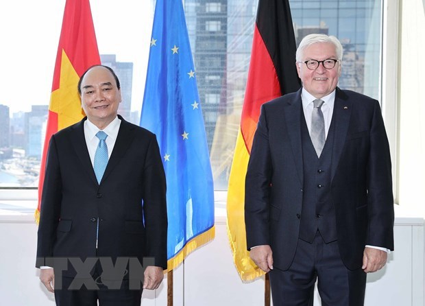 越南国家主席阮春福会见德国总统弗兰克-瓦尔特·施泰因迈尔